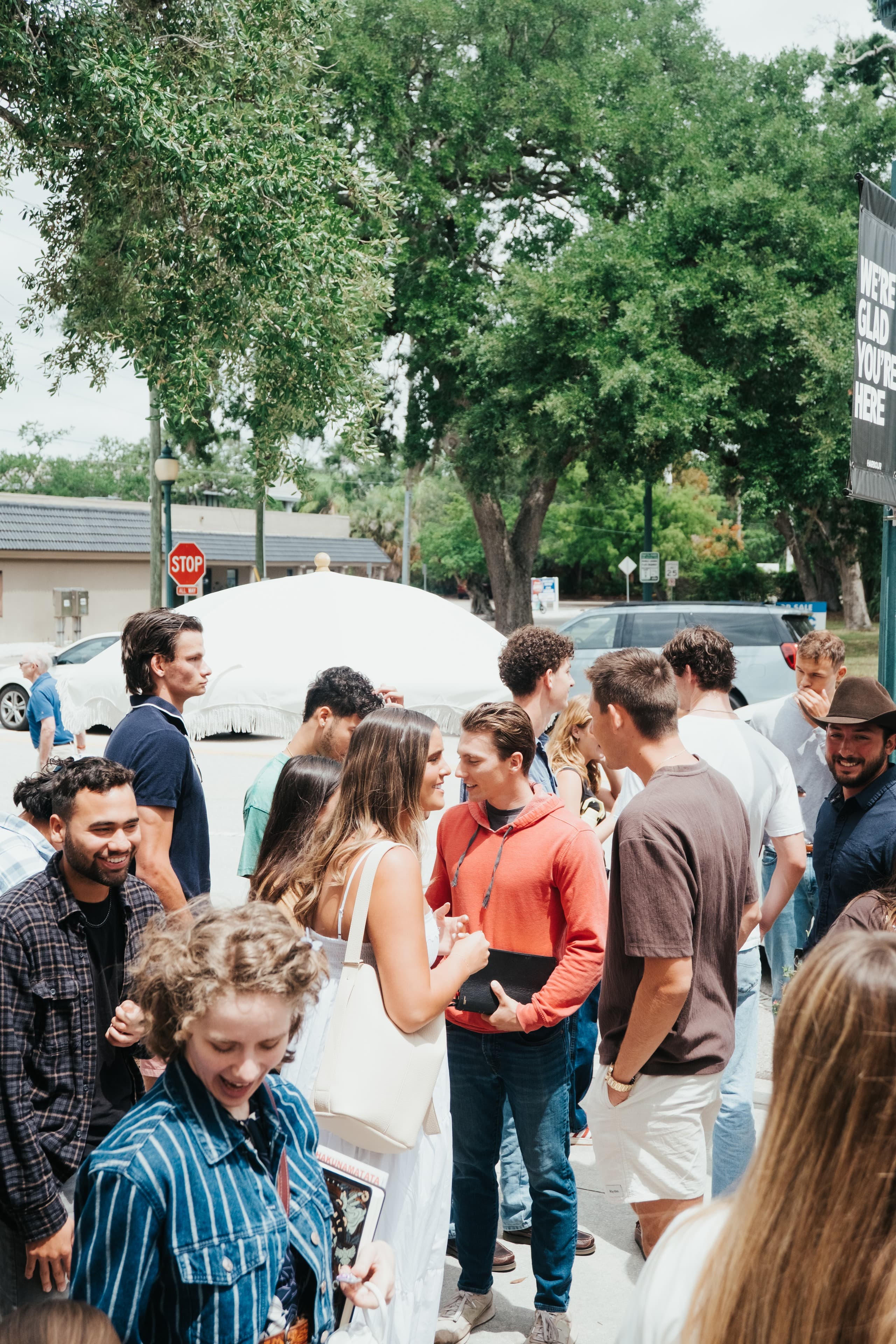 Gallery moment